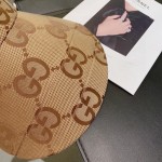 GUCCI foldable empty top visor