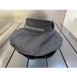 Wang Alexander's new large brim empty top hat