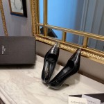 𝙎𝙖𝙞𝙣𝙩 𝙇𝙖𝙪𝙧𝙚𝙣𝙩 | 𝟐𝟎𝟐𝟏/𝐒𝐒 𝐧𝐞𝐰 YSL｜Saint Laurent𝟐𝟎𝟐𝟏 Annual best-selling model Saint Laurent early spring new metal iron head