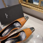 𝙎𝙖𝙞𝙣𝙩 𝙇𝙖𝙪𝙧𝙚𝙣𝙩 | 𝟐𝟎𝟐𝟏/𝐒𝐒 𝐧𝐞𝐰 YSL｜Saint Laurent𝟐𝟎𝟐𝟏 Annual best-selling model Saint Laurent early spring new metal iron head