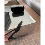 𝙎𝙖𝙞𝙣𝙩 𝙇𝙖𝙪𝙧𝙚𝙣𝙩 | 𝟐𝟎𝟐𝟏/𝐒𝐒 𝐧𝐞𝐰 YSL｜Saint Laurent𝟐𝟎𝟐𝟏 Annual best-selling model Saint Laurent early spring new metal iron head