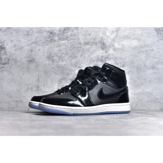 Air Jordan 1 MiD Black