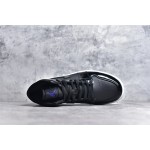 Air Jordan 1 MiD Black