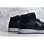 Air Jordan 1 MiD Black