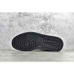 Air Jordan 1 Retro "Dark Mocha" Small Barb / Mocha Coffee