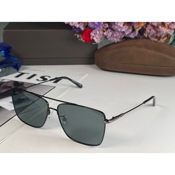 TOM FORD Model:TF651