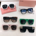 MIU MIU MODEL:VMU 04U