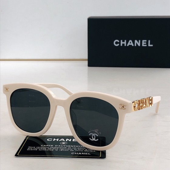 CHANEL MODEL：CH7335