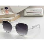 Salvatore ferragam* Ferragam 💚💚💚MODEL: SF304S