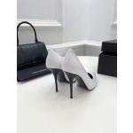 𝙎𝙖𝙞𝙣𝙩 𝙇𝙖𝙪𝙧𝙚𝙣𝙩 | 𝟐𝟎𝟐𝟏/𝐒𝐒 𝐧𝐞𝐰 YSL｜Roland 2022/fw early spring new baked high heels