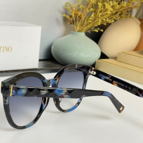 VALENTINO MODEL：VA4083