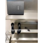 𝙎𝙖𝙞𝙣𝙩 𝙇𝙖𝙪𝙧𝙚𝙣𝙩 | 𝟐𝟎𝟐𝟏/𝐒𝐒 𝐧𝐞𝐰 YSL｜A beautiful classic Alphabet high-heeled sandals