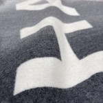 𝐂𝐡𝐚𝐧𝐞𝐥 shawl scarf 🧣 dual-use 53% cashmere ➕ 47% wool