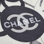 𝐂𝐡𝐚𝐧𝐞𝐥 The hottest square scarf in the camellia element 100% mulberry silk 90*90CM