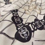 𝐂𝐡𝐚𝐧𝐞𝐥 The hottest square scarf in the camellia element 100% mulberry silk 90*90CM