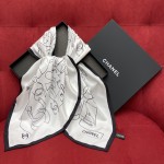 𝐂𝐡𝐚𝐧𝐞𝐥 square scarf 100% mulberry silk fabric