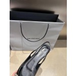 𝙎𝙖𝙞𝙣𝙩 𝙇𝙖𝙪𝙧𝙚𝙣𝙩 | 𝟐𝟎𝟐𝟐/𝐒𝐒 𝐧𝐞𝐰 YSL｜22 fall and winter show models flat single shoes