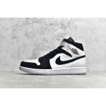 Air Jordan 1 MiD Black and White Panda