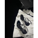 𝙎𝙖𝙞𝙣𝙩 𝙇𝙖𝙪𝙧𝙚𝙣𝙩 | 𝟐𝟎𝟐𝟐/𝐒𝐒 𝐧𝐞𝐰 YSL｜The ultimate in elegance and sophistication, a must-have item for the sophisticated fashionista