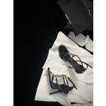 𝙎𝙖𝙞𝙣𝙩 𝙇𝙖𝙪𝙧𝙚𝙣𝙩 | 𝟐𝟎𝟐𝟐/𝐒𝐒 𝐧𝐞𝐰 YSL｜The ultimate in elegance and sophistication, a must-have item for the sophisticated fashionista