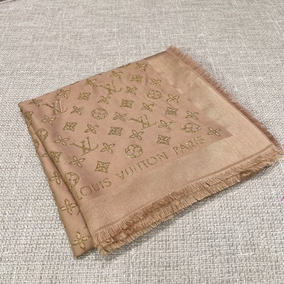 𝐋𝐨𝐮𝐢𝐬 𝐯𝐮𝐢𝐭𝐭𝐨𝐧 "MORE MONOGRAM Nailed Shawl" Champagne gold silk wool material