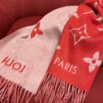𝐋𝐨𝐮𝐢𝐬 𝐯𝐮𝐢𝐭𝐭𝐨𝐧 cashmere scarf