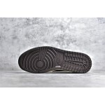 Air Jordan 1 low low top donkerbruin barb