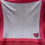 GUCCI silk scarves with classic presbyopia elements