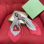 GUCCI silk scarves with classic presbyopia elements