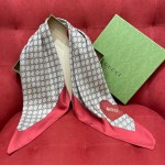GUCCI silk scarves with classic presbyopia elements