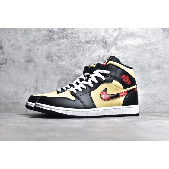 Air Jordan 1 MiD Zwart en rood geruit