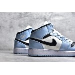 Air Jordan 1 MiD Black and Blue