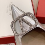 【Valentino】Valentino highest version of kitten heel sandals custom original top calfskin