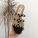 【Valentino】Valentino Top Edition Matte Black 3 Strap Flat Slippers