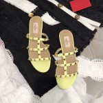 【Valentino】Valentino top version matte yellow 3 strap flat slippers