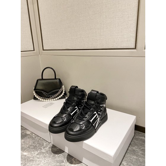 【Valentino】Valentino 2020 new high-top sneakers couple models on the new high end quality