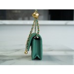 𝗖𝗛𝗔𝗡𝗘𝗟✦𝟮𝟯𝗖 Metal Ball Phone Bag Light Green 🍃