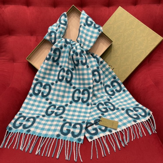 GUCCI Plaid two-color tassel scarf 95% wool ➕ 5% nylon