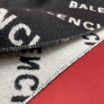 𝐁𝐚𝐥𝐞𝐧𝐜𝐢𝐚𝐠𝐚 Twill Logo Long Scarf 100% Wool