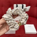 𝐂𝐞𝐥𝐢𝐧𝐞 Bracelet hair tie can be stacked with jewelry 100% mulberry silk