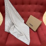Burberry Perpetual Check 100% silk twill