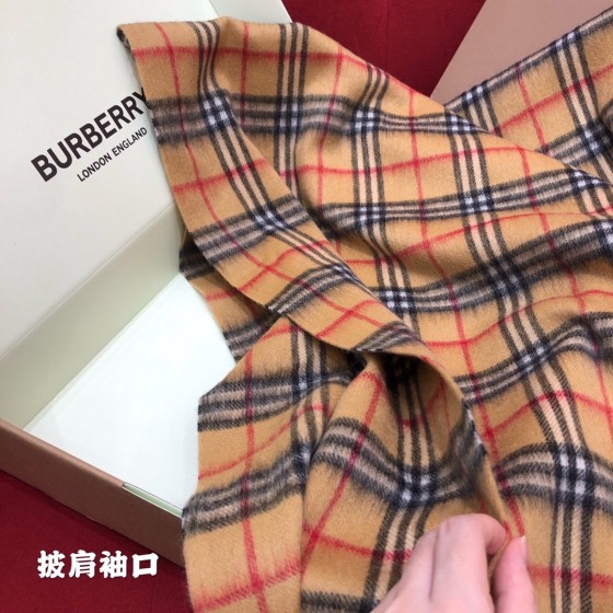 Burberry classic fringed reversible cashmere shawl 100% cashmere