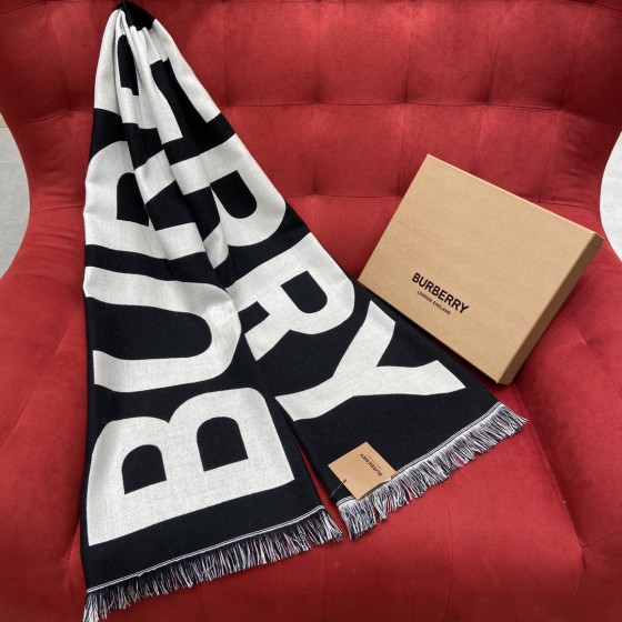 Burberry Classic Monogram Scarf 100% Wool