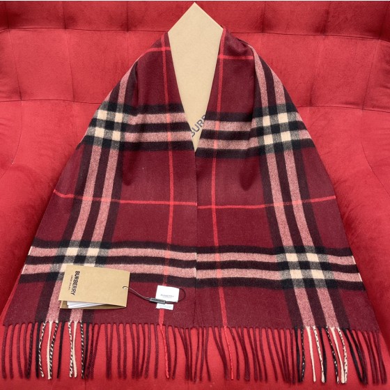 Burberry Classic Check Scarf