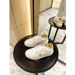 【Valentino】𝟐𝟎𝟐𝟏/𝐒𝐒 𝐧𝐞𝐰 Valentino 2021 fall and winter new one stud sneakers couples on the new