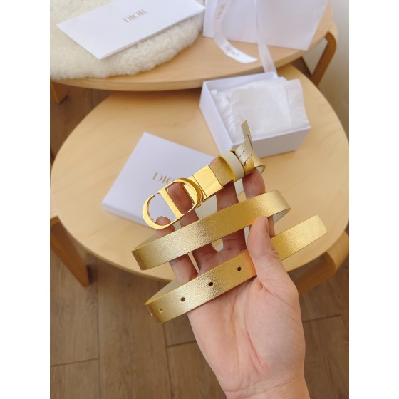 Dior new 2.0Montaigne