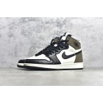 Air Jordan 1 Retro "Dark Mocha" in Small Barb/Mocha