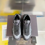 【Valentino】𝟐𝟎𝟐𝟏/𝐒𝐒 𝐧𝐞𝐰  Valentino new NETRUNNER series casual air cushion sports shoes