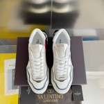 【Valentino】𝟐𝟎𝟐𝟏/𝐒𝐒 𝐧𝐞𝐰  Valentino new NETRUNNER series casual air cushion sports shoes