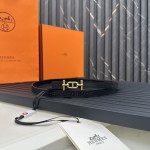 Reversible belt in Hermes Swift and perforated Epsom calfskin